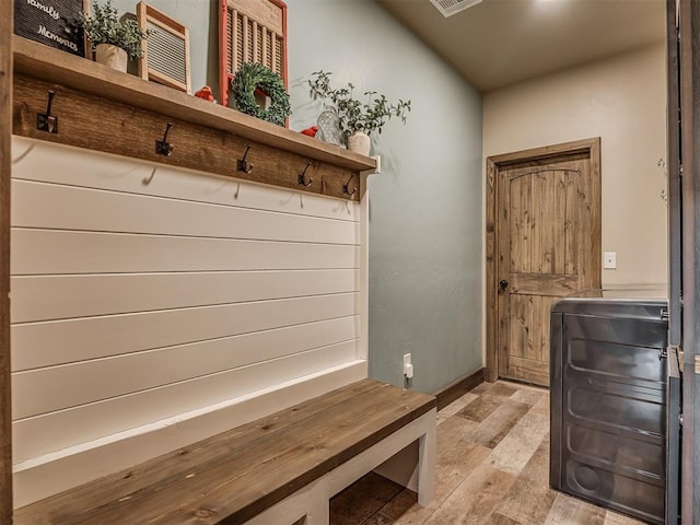 4920 W Forrest Hills Rd, Guthrie, OK 73044 - mudroom with light wood-style flooring and baseboards