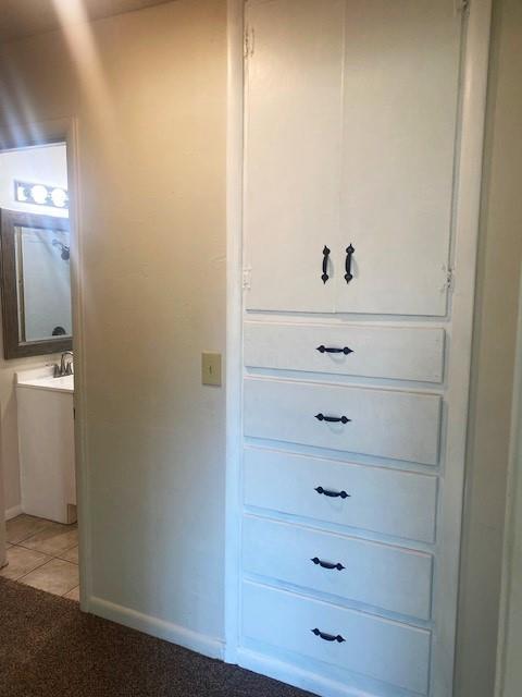 6101 S Douglas Ave, Oklahoma City, OK 73139 - view of closet