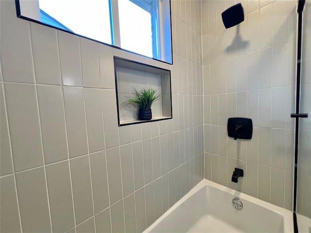 2332 NW 31st St, Oklahoma City, OK 73112 - full bathroom featuring washtub / shower combination