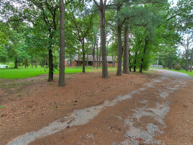 3908 Southwestern Ave, Edmond, OK 73034 - view of yard with view of scattered trees