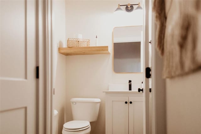 118900 S 4213th Rd, Eufaula, OK 74432 - bathroom with toilet and vanity