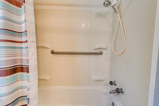 1817 W Harrison Ave, Guthrie, OK 73044 - full bathroom featuring shower / bath combination with curtain