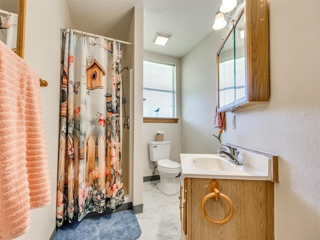 1124 Hill View Dr, Guthrie, OK 73044 - full bath with marble look tiles, vanity, and a shower with curtain