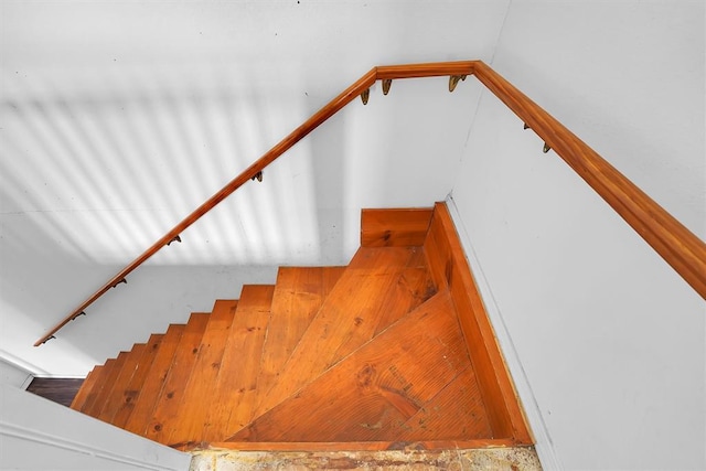 231 W Polk St, Mangum, OK 73554 - view of stairs