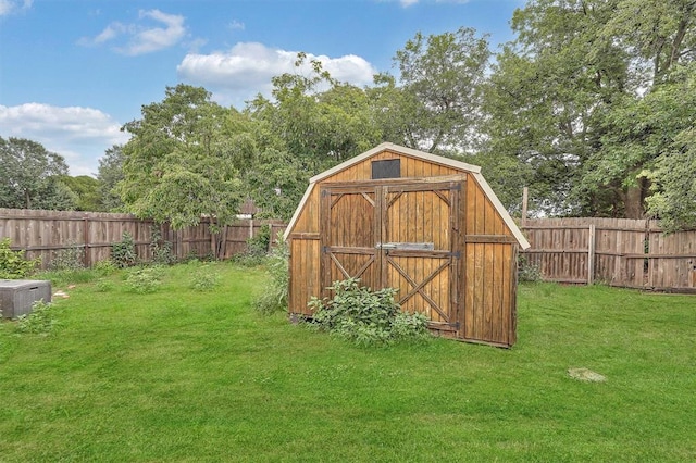 231 W Polk St, Mangum, OK 73554 - view of shed with a fenced backyard