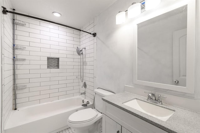 304 S 4th St, Noble, OK 73068 - full bath featuring washtub / shower combination and vanity