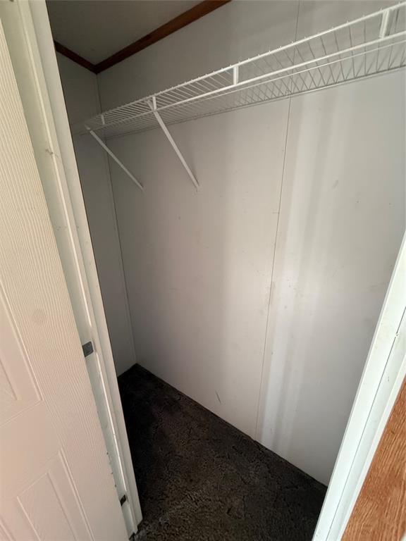 339133 E 870th Rd, Chandler, OK 74834 - view of closet