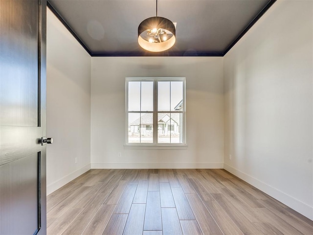 1136 Jozie Way, Tuttle, OK 73089 - unfurnished room featuring light wood-type flooring and baseboards