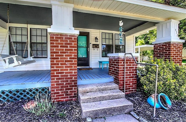 432 S 6th St, Yukon, OK 73099 - entrance to property featuring a porch