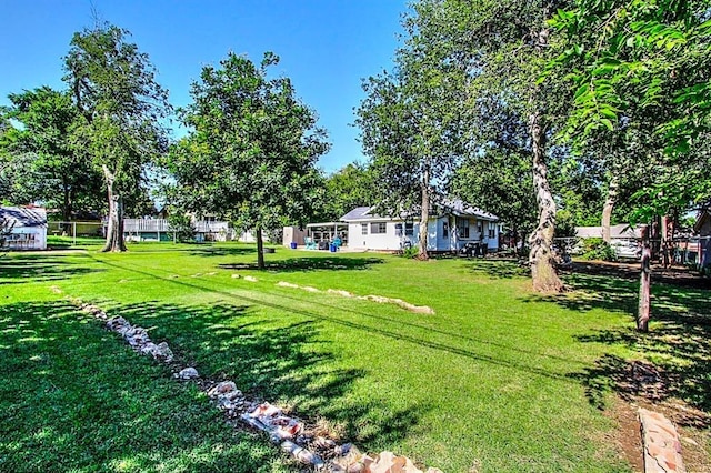 432 S 6th St, Yukon, OK 73099 - view of grassy yard