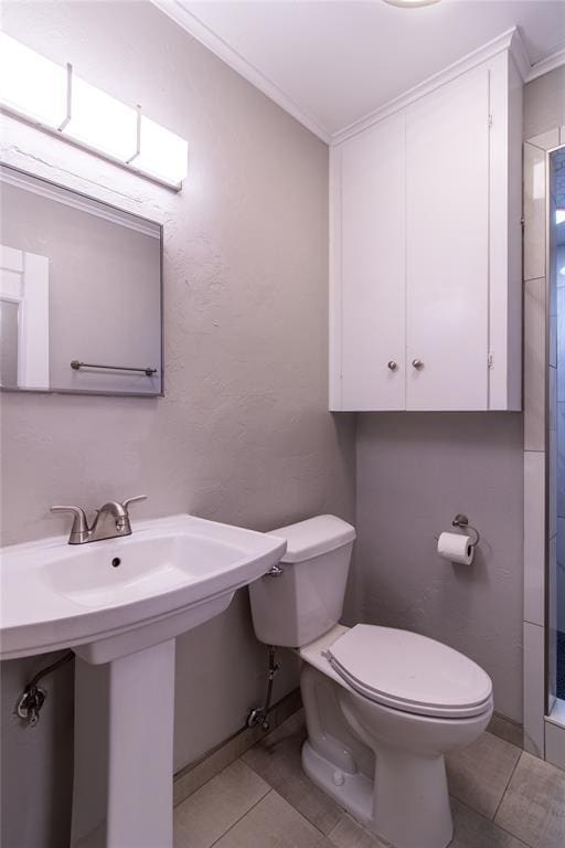 1712 N Pennsylvania Ave, Shawnee, OK 74804 - full bathroom featuring tile patterned flooring, crown molding, and a shower
