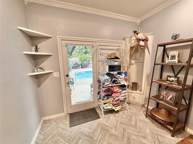 1118 Fernwood Dr, Midwest City, OK 73130 - entryway with crown molding and a textured wall
