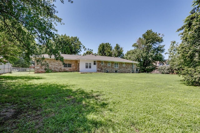 5932 N Grove Ave, Oklahoma City, OK 73122 - back of house