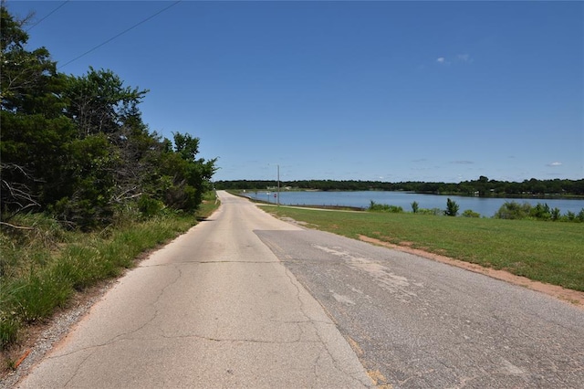 W Lake Rd, Guthrie, OK 73044