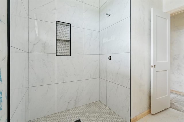 41364 Hazel Dell Rd, Shawnee, OK 74804 - full bathroom featuring tiled shower