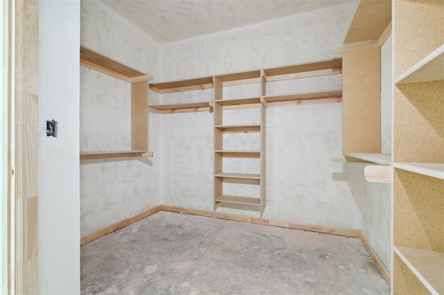 41364 Hazel Dell Rd, Shawnee, OK 74804 - view of spacious closet