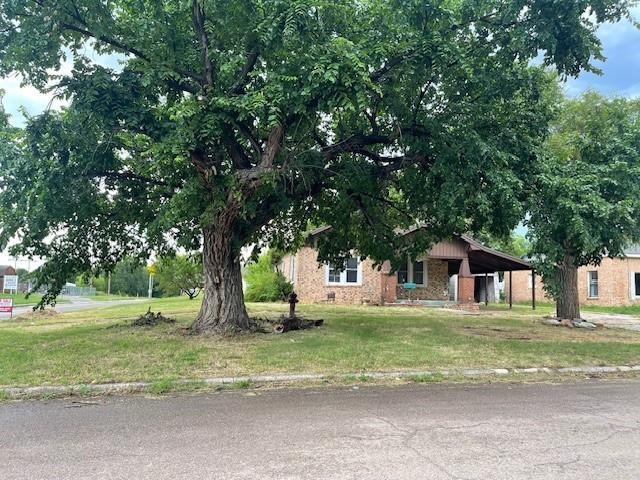 118 N Lincoln St, Hobart, OK 73651 - photo 3