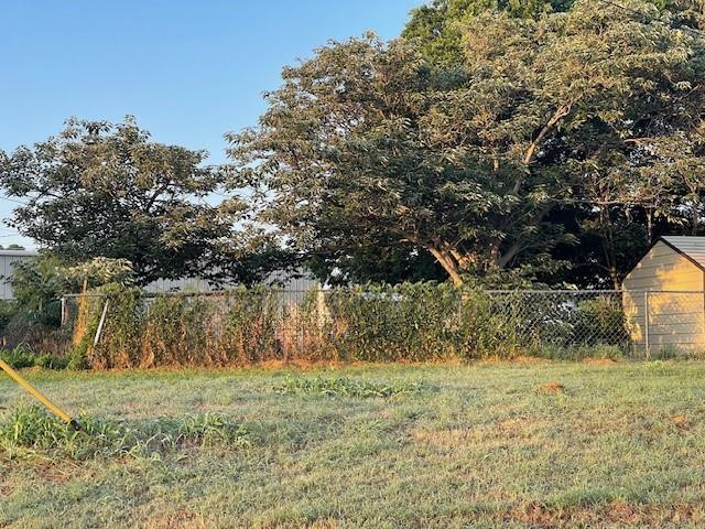 118 N Lincoln St, Hobart, OK 73651 - photo 7