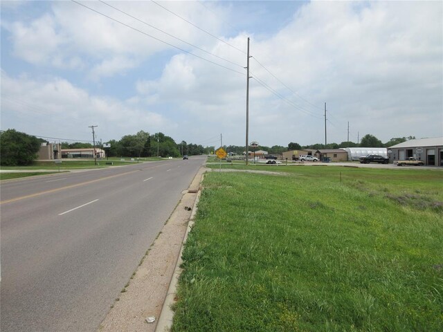 000 Gordon Cooper Dr, Tecumseh, OK 74873 - photo 5