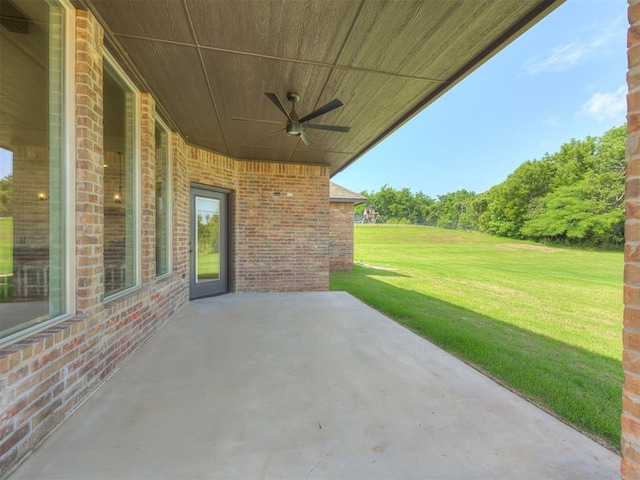7625 Leoma Ln, Oklahoma City, OK 73150 - view of patio / terrace with ceiling fan
