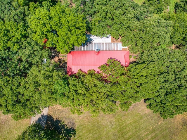 114 Timber Ln, Mcloud, OK 74851 - aerial view of property and surrounding area featuring a forest
