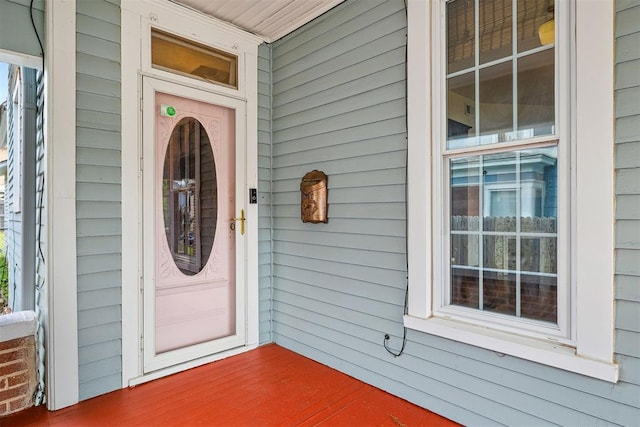 811 S Barker Ave, El Reno, OK 73036 - entrance to property featuring a porch