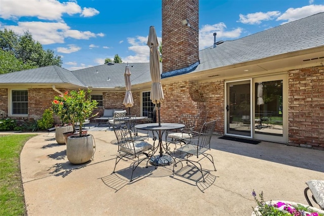 8700 N Waverly Ave, Oklahoma City, OK 73120 - view of patio / terrace