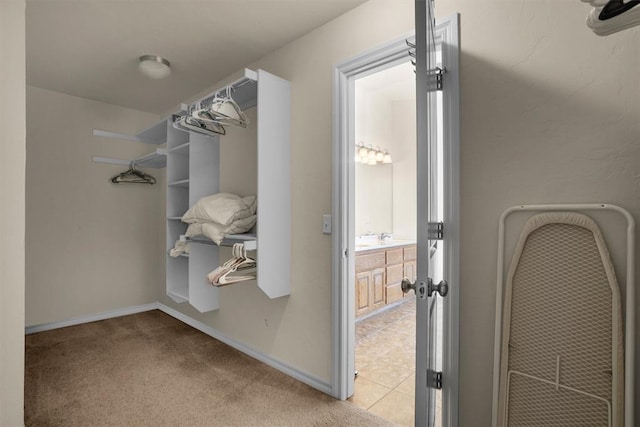 1809 Foxtail Cir, Altus, OK 73521 - spacious closet featuring light carpet