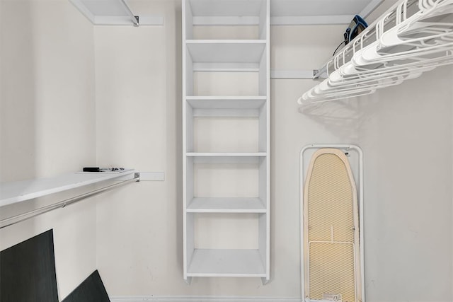 1809 Foxtail Cir, Altus, OK 73521 - view of spacious closet