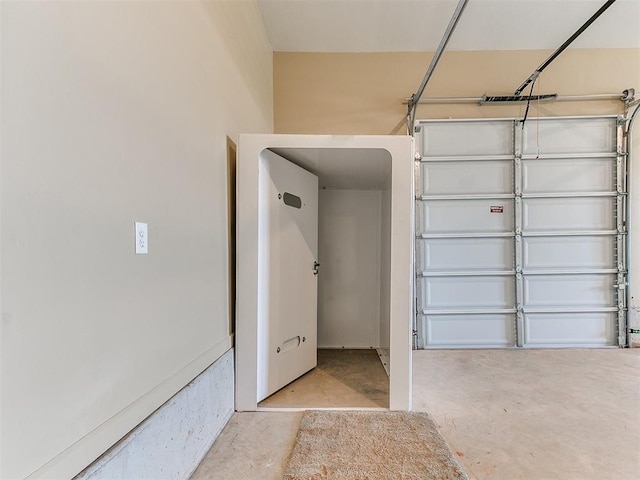 13524 SE 95th St, Oklahoma City, OK 73165 - view of garage