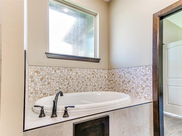 13524 SE 95th St, Oklahoma City, OK 73165 - bathroom featuring a bath
