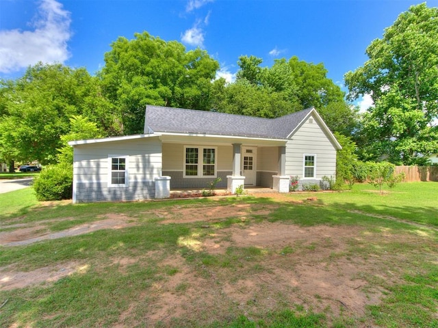 529 S 2nd Ave, Purcell, OK 73080 - single story home with covered porch