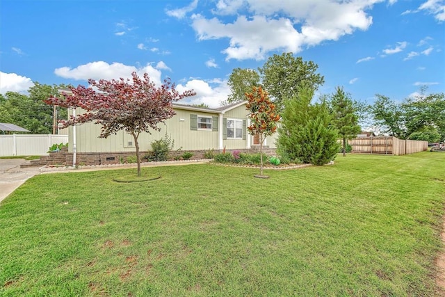 1821 W B Ave, Elk City, OK 73644 - photo 1