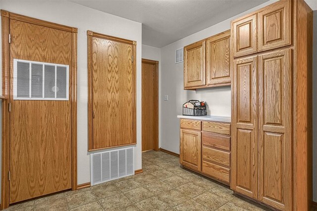 10057 N 2250th Rd Unit 2, Arapaho, OK 73620