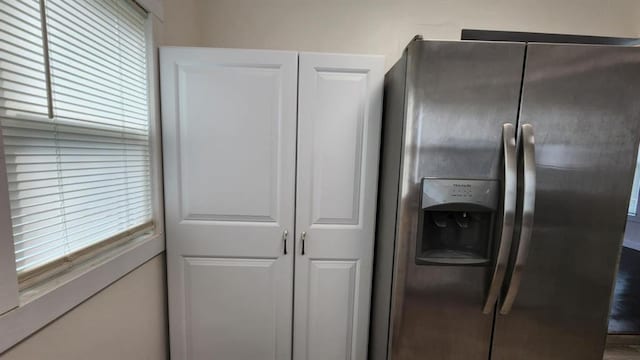 1401 W College Ave, Guthrie, OK 73044 - kitchen with stainless steel fridge