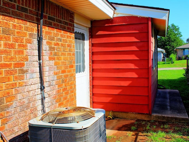 2605 N Kate Ave, Oklahoma City, OK 73111 - exterior view of a central AC unit