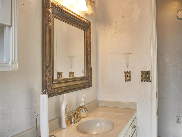 2605 N Kate Ave, Oklahoma City, OK 73111 - bathroom with vanity