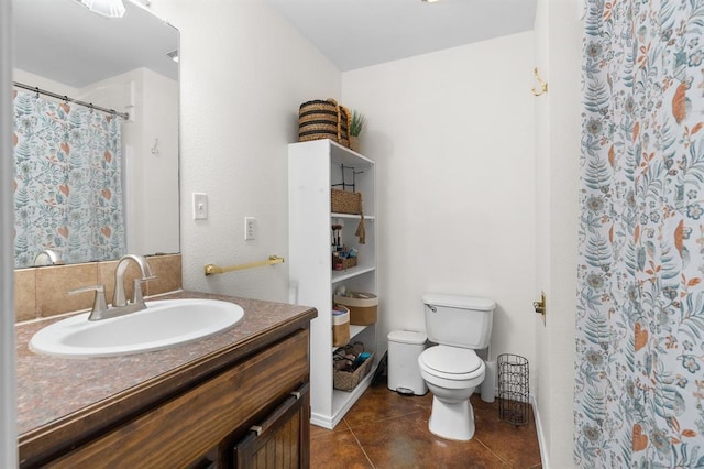 275 S Ranchette Rd, Mead, OK 73449 - full bath with vanity, tile patterned floors, and a shower with curtain