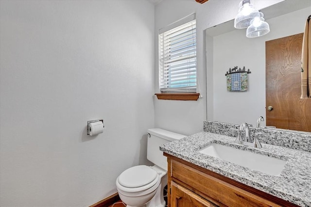 331249 E 1020th Rd, Harrah, OK 73045 - half bathroom featuring toilet and vanity
