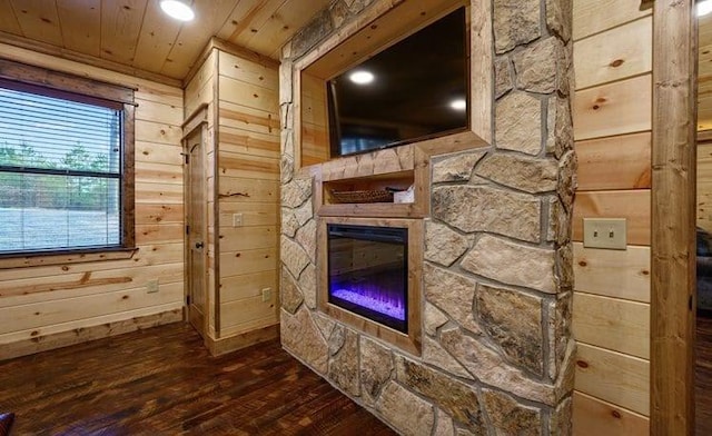 1723 Pine Hills Rd, Broken Bow, OK 74728 - detailed view of wood finished floors, wooden ceiling, a fireplace, wooden walls, and recessed lighting