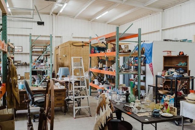 12223 N 2040th Rd, Sentinel, OK 73664 - garage featuring a workshop area and metal wall