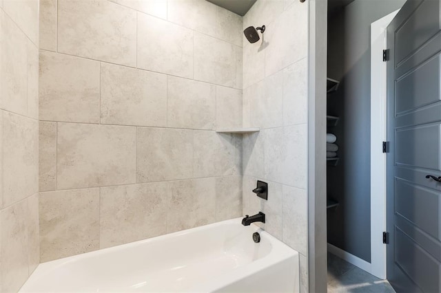 16101 Villa Valeria Way, Edmond, OK 73013 - full bathroom with shower / washtub combination and baseboards