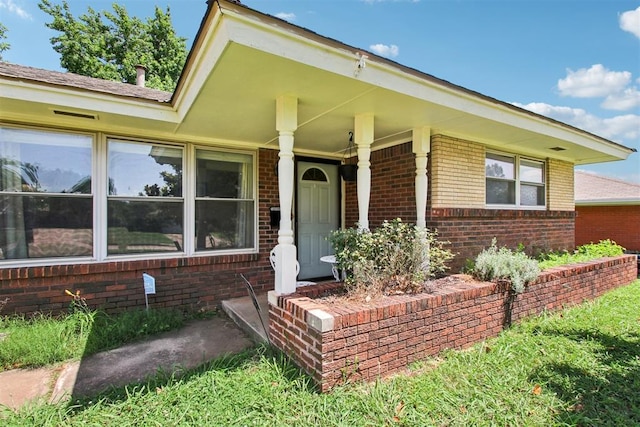 213 Country Club Ter, Oklahoma City, OK 73110 - view of front of home with brick siding and covered porch