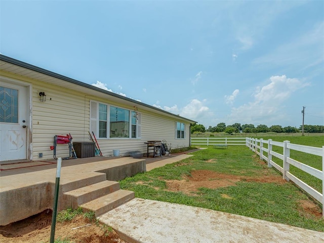 111 E Memorial, Marlow, OK 73055 - view of yard