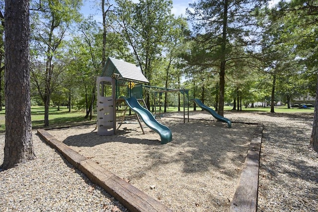 99 Sawtooth Pine Rd, Broken Bow, OK 74728 - view of communal playground