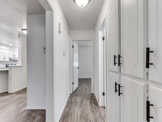 209 SW 6th St, Blanchard, OK 73010 - hall featuring wood finished floors
