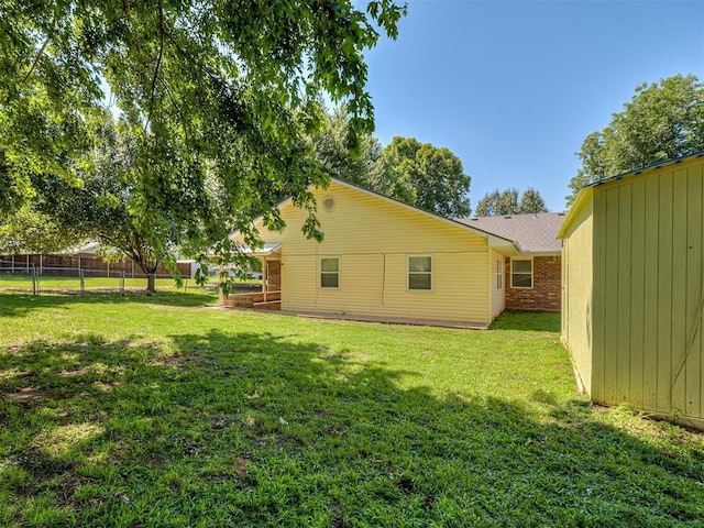 209 SW 6th St, Blanchard, OK 73010 - rear view of property