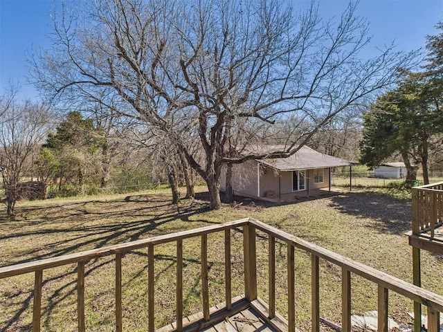 410 S Lowe Ave, Pauls Valley, OK 73075 - view of yard featuring a wooden deck