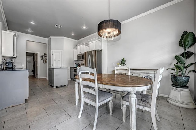 4450 Buffalo Hl, Guthrie, OK 73044 - dining area with crown molding, recessed lighting, a chandelier, and light tile patterned floors