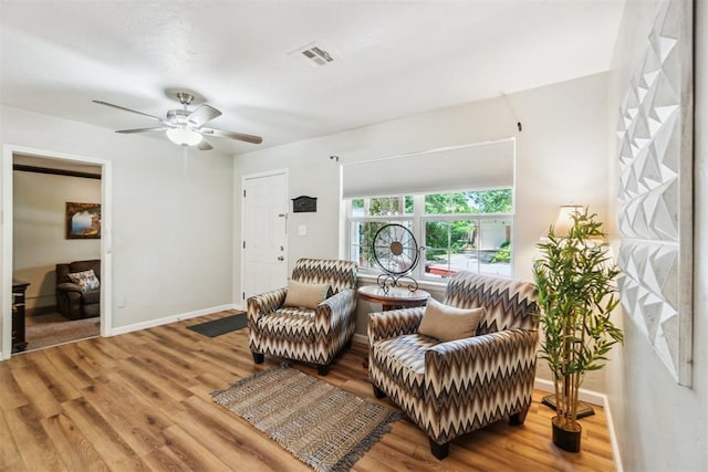 1726 Caddell Ln, Norman, OK 73069 - living room featuring wood finished floors and a ceiling fan